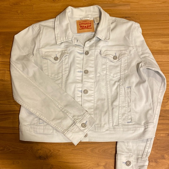 Levi’s xl light blue denim jacket - Picture 1 of 7